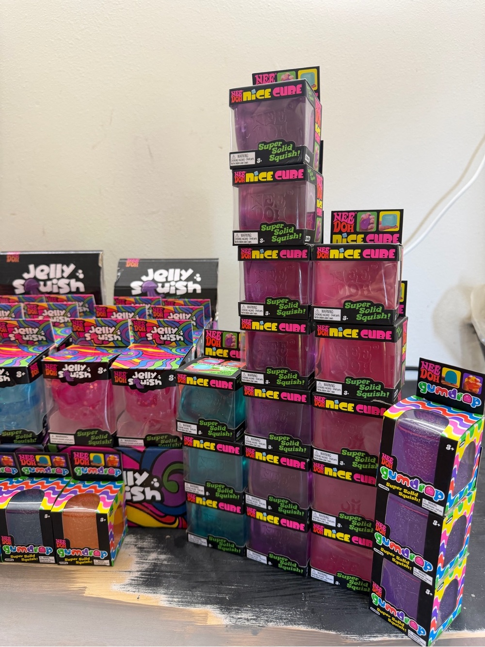 Viral Needoh Nice Cubes